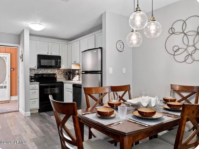 45 Folly Field Rd Apt 5A, Hilton Head Island, SC 29928