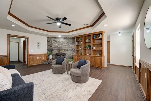 12501 SW 40th Street, Yukon, OK 73099