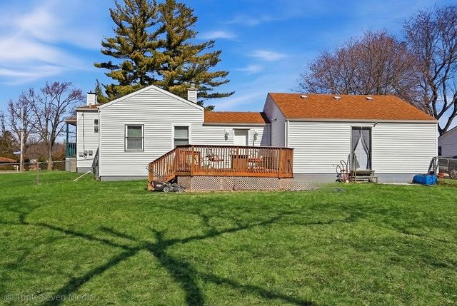 2357 Caton Farm Road, Crest Hill, IL 60403