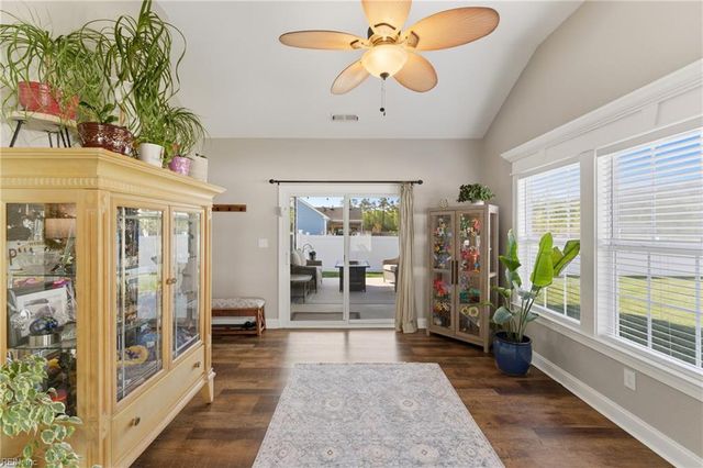 106 Arrow Head LN, Moyock, NC 27958