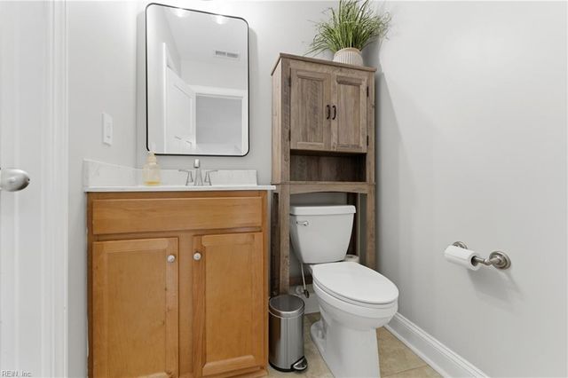 106 Arrow Head LN, Moyock, NC 27958