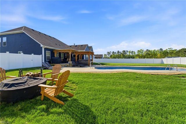 106 Arrow Head LN, Moyock, NC 27958