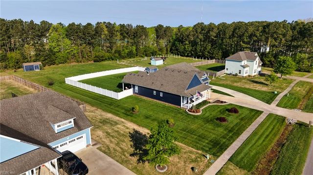 106 Arrow Head LN, Moyock, NC 27958