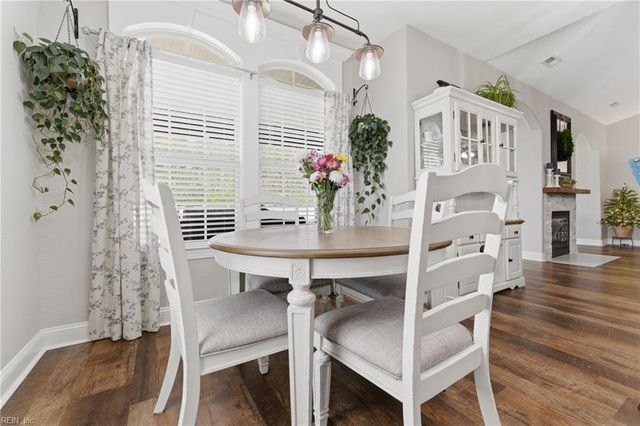 106 Arrow Head LN, Moyock, NC 27958