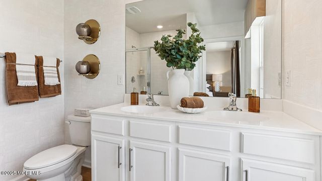 36 Baybreeze Drive, Waretown, NJ 08758