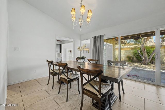 7335 N 11TH Street, Phoenix, AZ 85020