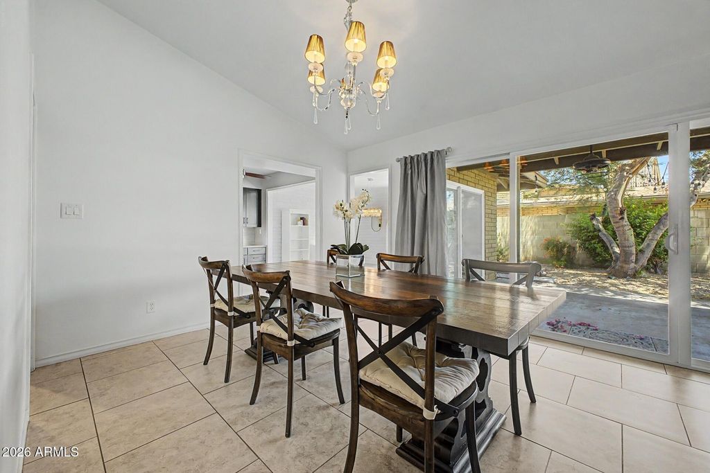 7335 N 11TH Street, Phoenix, AZ 85020 — photo 3