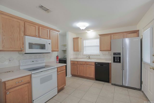 6018 Wood Bayou, San Antonio, TX 78249