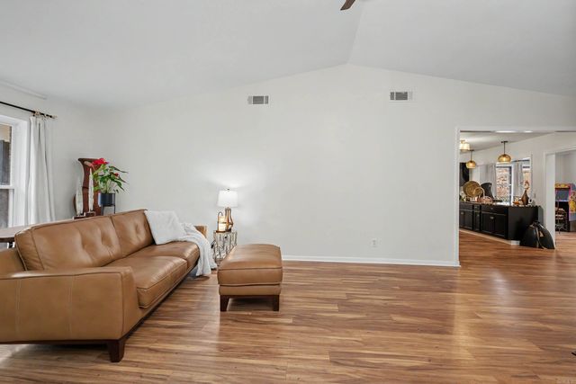 4 Sallisaw Circle, North Little Rock, AR 72116