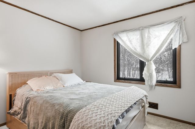 5645 Grant Lorenz Road, Shorewood, MN 55331