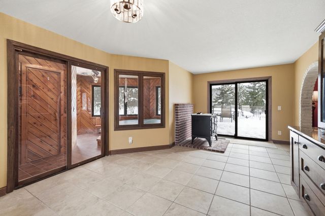 5645 Grant Lorenz Road, Shorewood, MN 55331