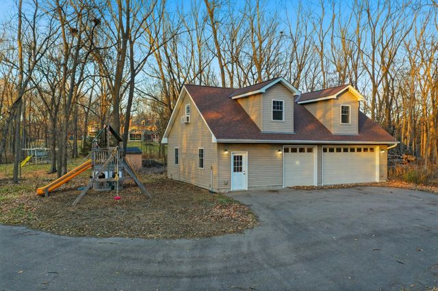 5645 Grant Lorenz Road, Shorewood, MN 55331