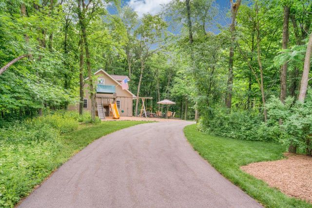 5645 Grant Lorenz Road, Shorewood, MN 55331