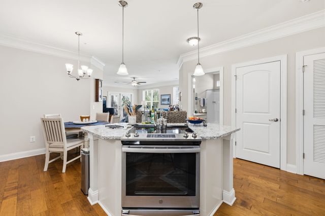 172 Ella Kinley Cir Unit 204, Myrtle Beach, SC 29588