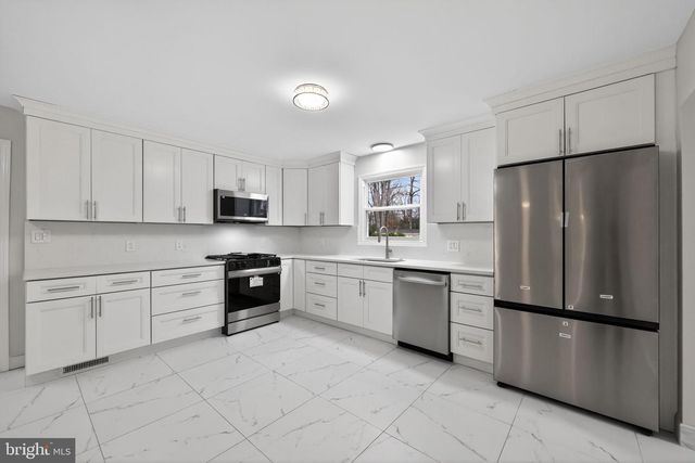 322 MADISON AVE, Newfield, NJ 08344