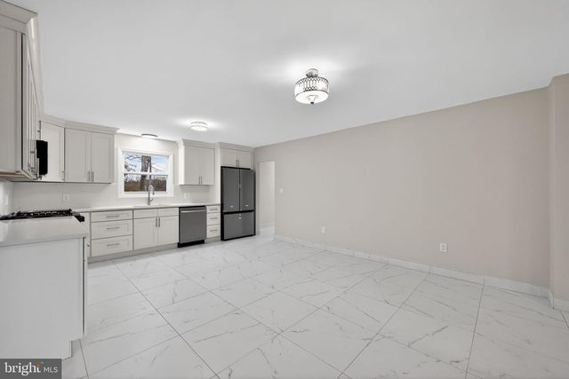 322 MADISON AVE, Newfield, NJ 08344