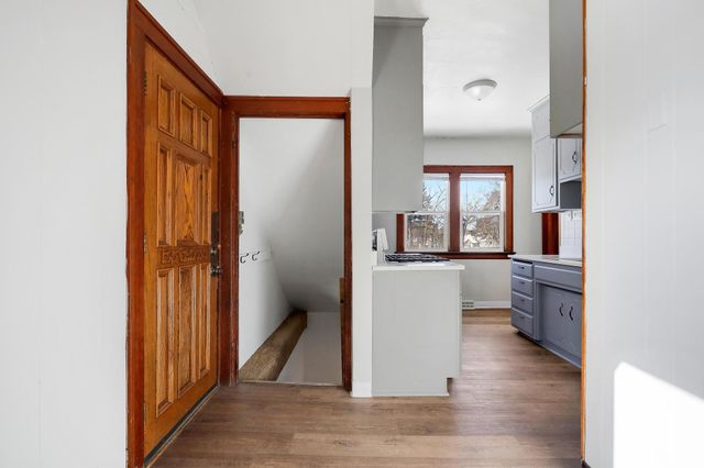 1302 Reaney Avenue, Saint Paul, MN 55106