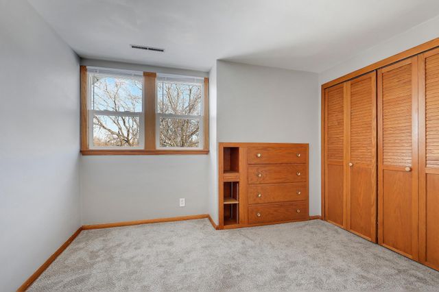1302 Reaney Avenue, Saint Paul, MN 55106