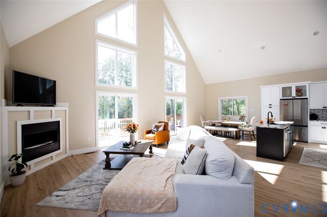 1219 Schultz Mill Rd, Meherrin, VA 23954