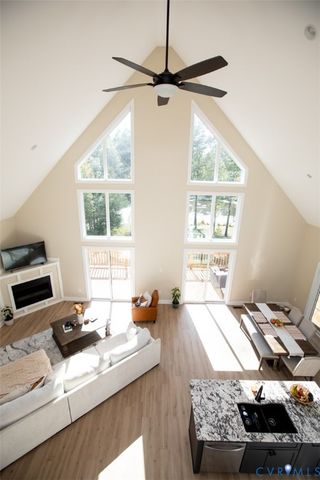 1219 Schultz Mill Rd, Meherrin, VA 23954