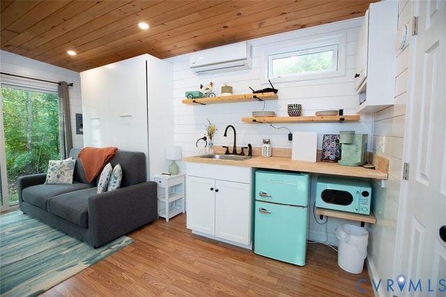 1219 Schultz Mill Rd, Meherrin, VA 23954