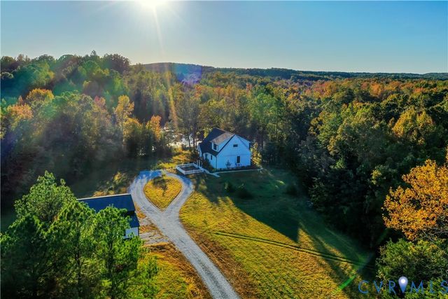 1219 Schultz Mill Rd, Meherrin, VA 23954
