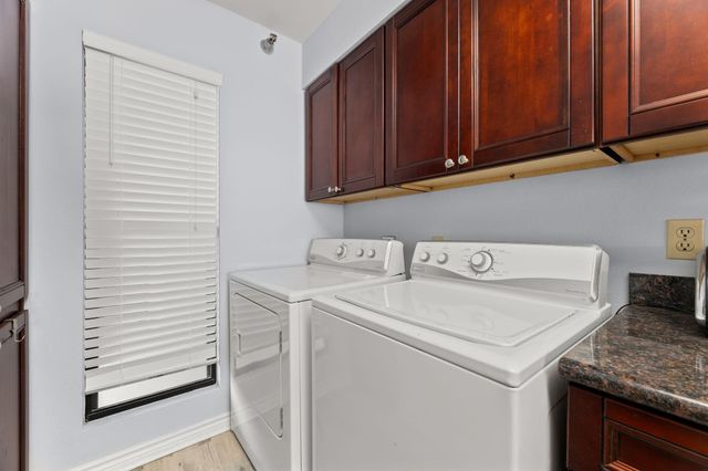 7700 Seawall Boulevard 308, Galveston, TX 77551