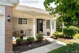 19337 Mandarin Drive, Roseville, MI 48066