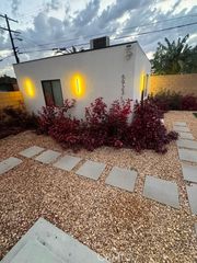 5923 1/2 Haas Ave, Los Angeles, CA 90047