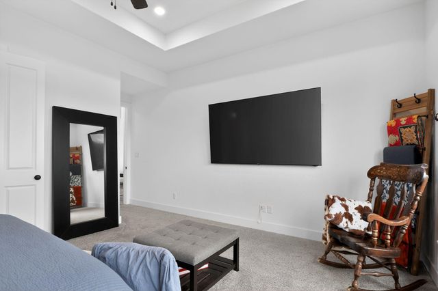301 McMillian DR, Liberty Hill, TX 78642