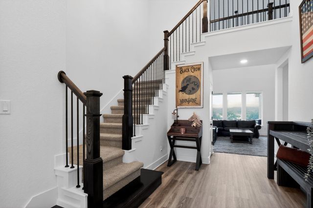 301 McMillian DR, Liberty Hill, TX 78642