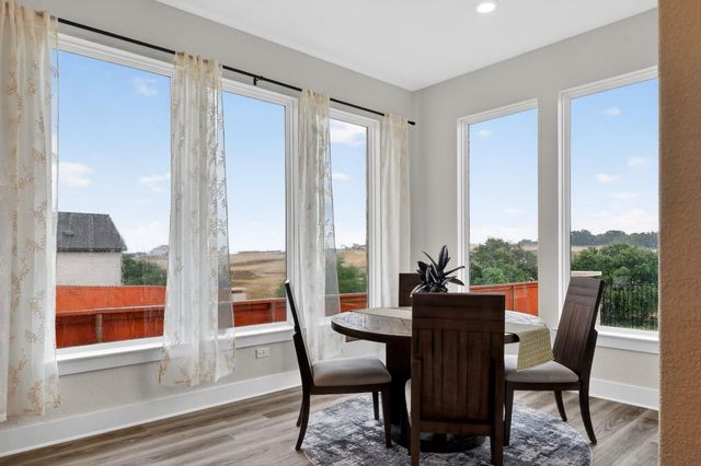 301 McMillian DR, Liberty Hill, TX 78642
