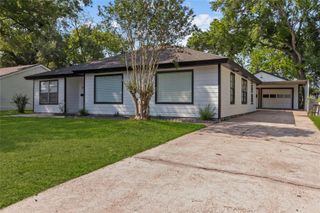 1006 S Shepherd Drive, Baytown, TX 77520