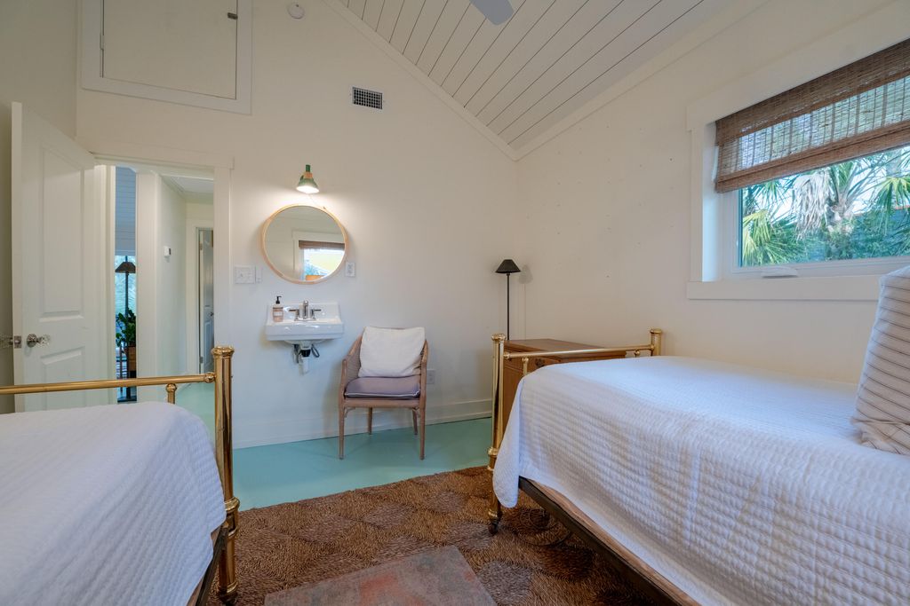 Image 24 of property listing at 1 Red Sunset Lane, Folly Beach, SC 29439