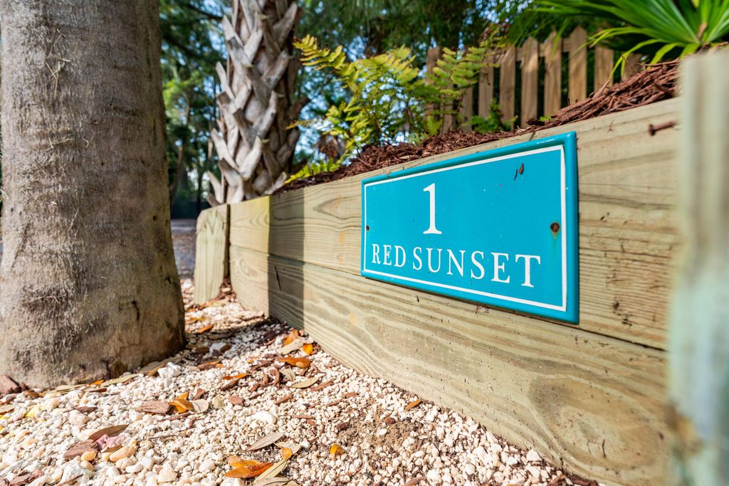 Image 6 of property listing at 1 Red Sunset Lane, Folly Beach, SC 29439