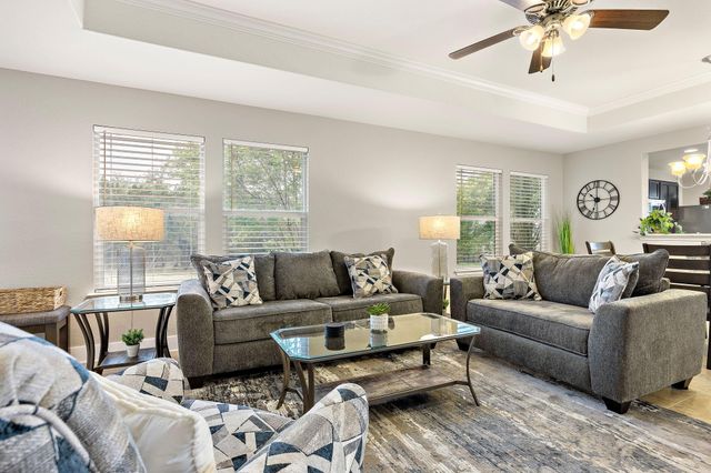 128 Alamosa Creek LN, Georgetown, TX 78633