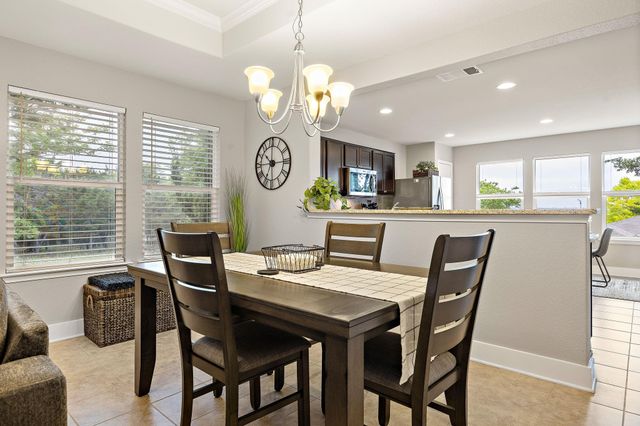 128 Alamosa Creek LN, Georgetown, TX 78633