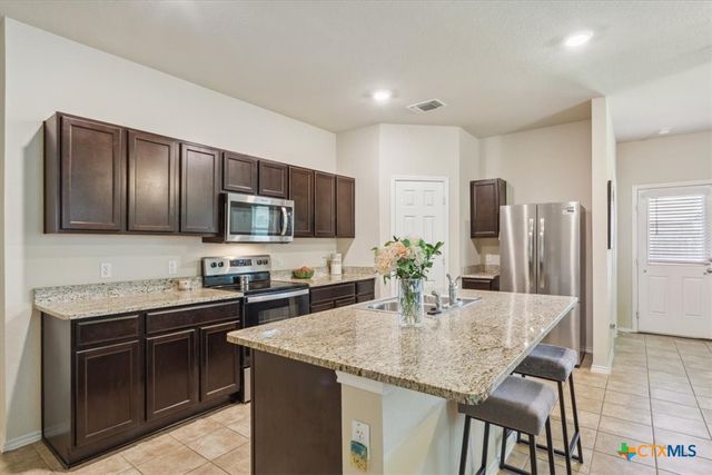 6106 Sally Ride Lane, Killeen, TX 76543