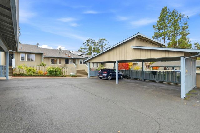 1956 Ascot Dr, Moraga, CA 94556