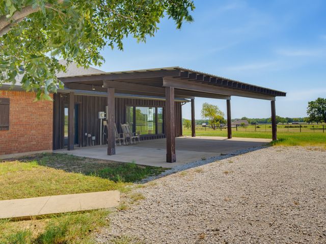 601 County Road 3525, Paradise, TX 76073
