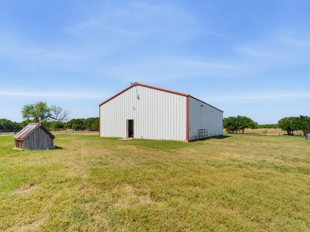 601 County Road 3525, Paradise, TX 76073