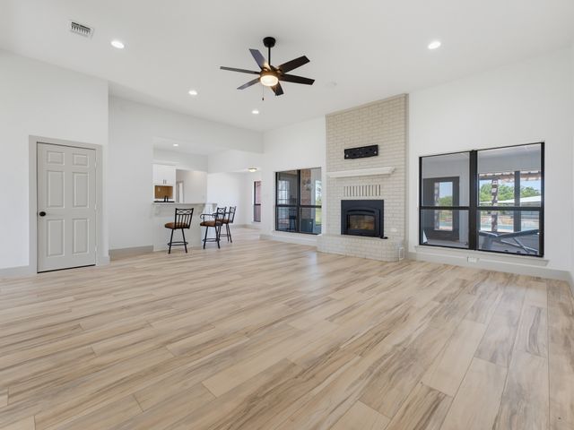 601 County Road 3525, Paradise, TX 76073