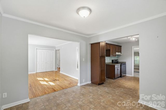6517 Riverine Drive, Charlotte, NC 28216
