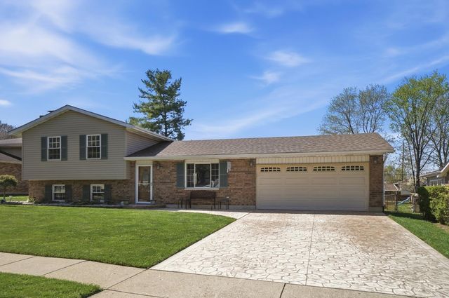 5796 Lake Michigan Drive, Fairfield, OH 45014