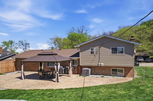 5796 Lake Michigan Drive, Fairfield, OH 45014