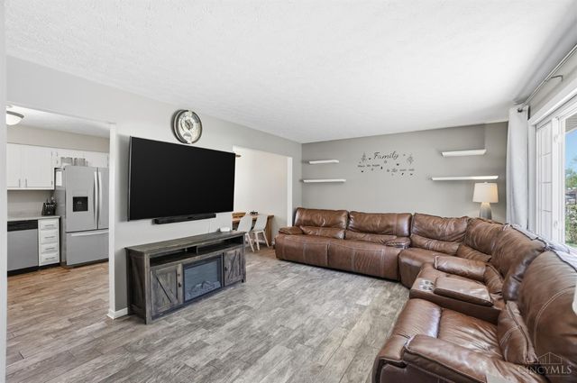 5796 Lake Michigan Drive, Fairfield, OH 45014