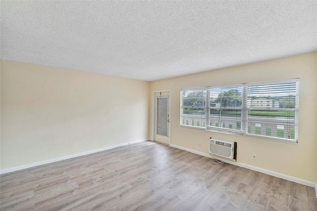 358 Dorset I 358, Boca Raton, FL 33434