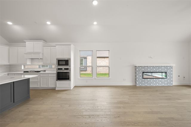 3742 Ironwood Street, Midlothian, TX 76065