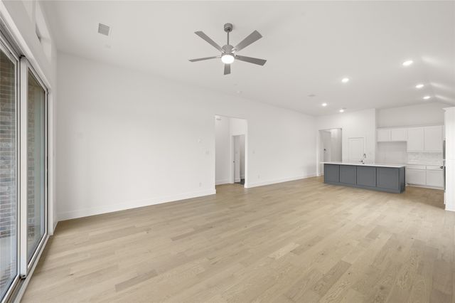 3742 Ironwood Street, Midlothian, TX 76065