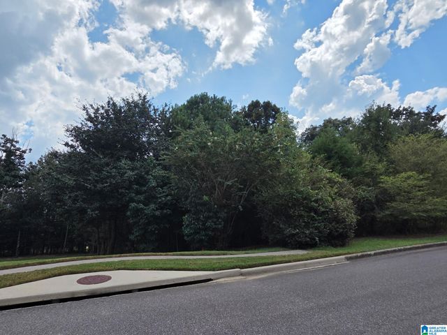 8443 LEDGE CIRCLE, Trussville, AL 35173